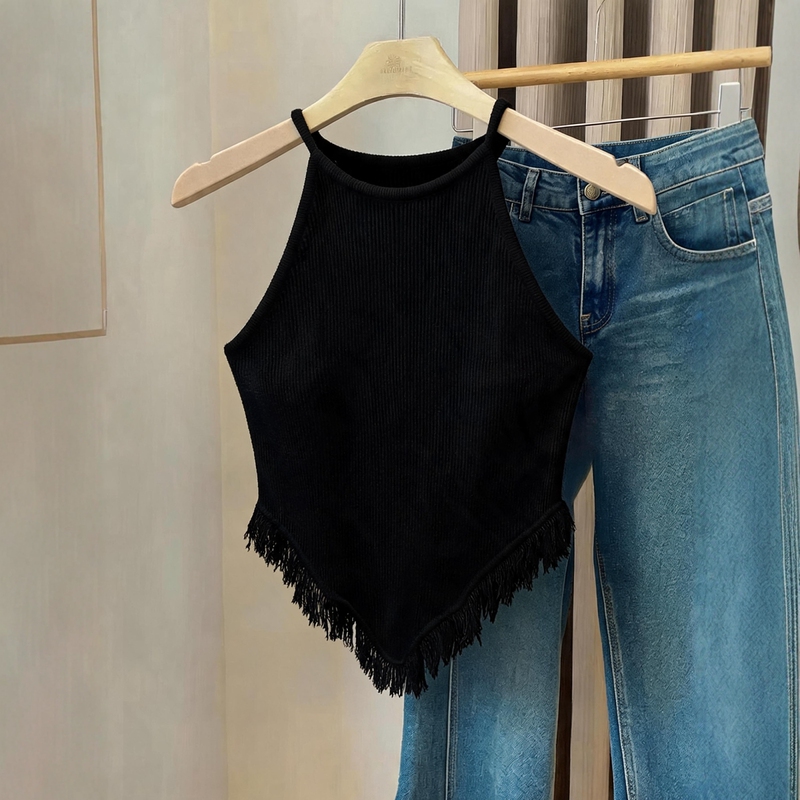 Korean Style Light Mature Black Tassel Halter Neck Camisole for Women, Summer Spicy Girl Design, Irregular Knitted Top