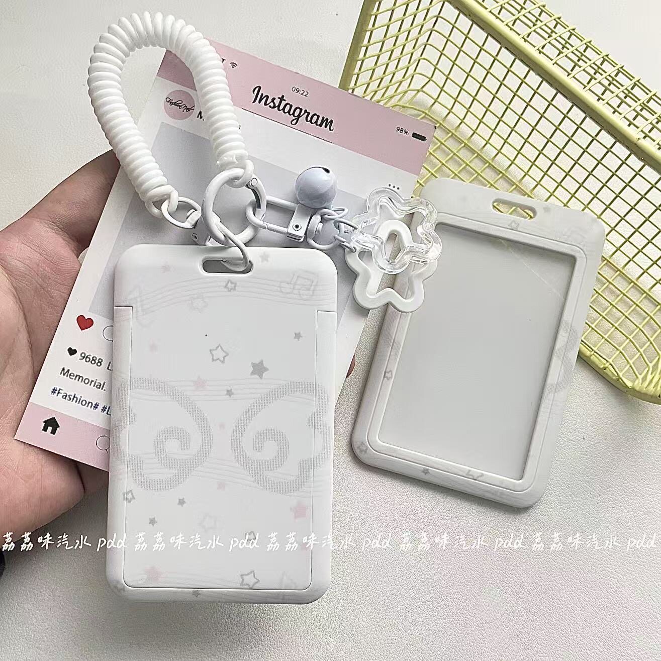 Cute Star Wing Sliding Card Holder for Students, Original Campus Access Card, Bus Pass Protector, Meal Card, Campus Card