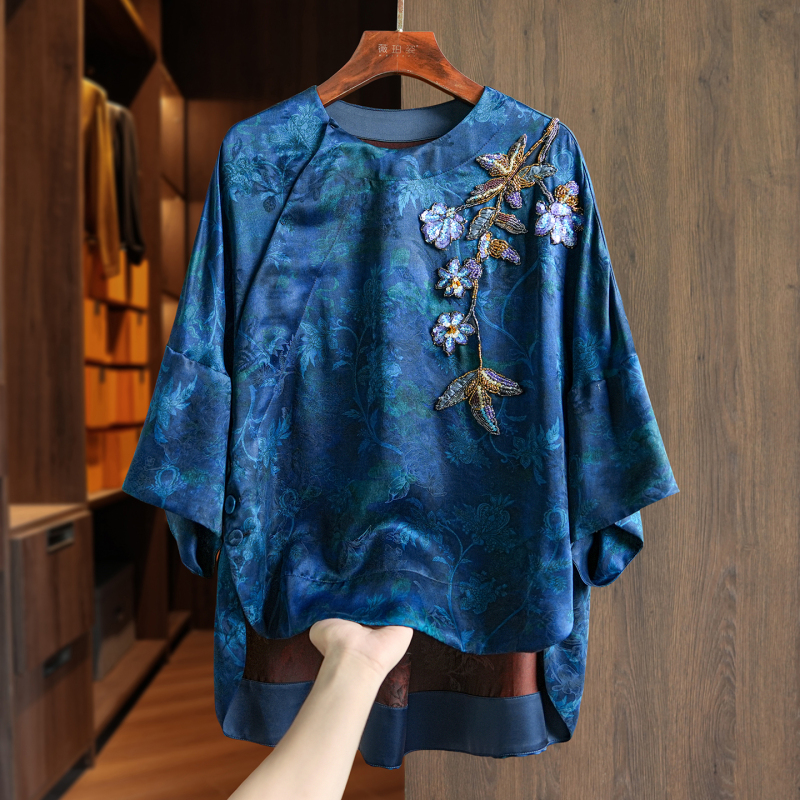Tong Liya Style Silk Xiangyun Silk Shirt for Women, Heavily Beaded, Loose-Fitting, Elegant, Youthful Version, Mulberry Silk Top Tong Liya Style Silk Xiangyun Silk Shirt for Women, Heavily Beaded, Loose-Fitting, Elegant, Youthful Version, Mulberry Silk Top