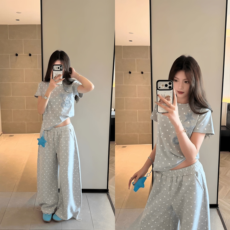 American Retro Casual Sports Suit for Women 2026 Summer New Korean Style Lazy Style Loose Wide-Leg Pants Two-Piece Set