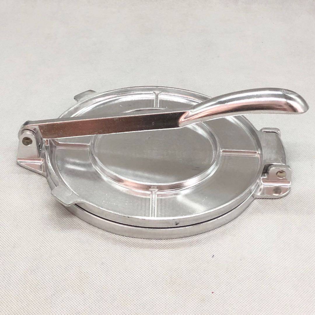 Cake press round Baijimo cake press manual cake press stainless steel cake press hand-pressed household artifact