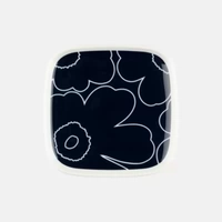 Маленькая квадратная тарелка 