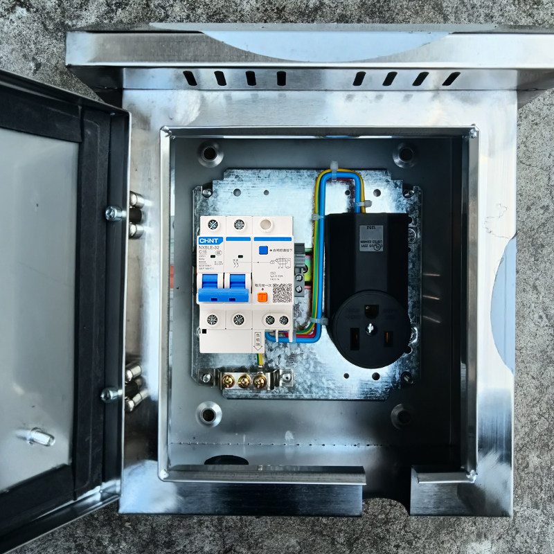 Suitable for Tesla charging pile protection box electric vehicle car charging box stainless steel with lock American socket