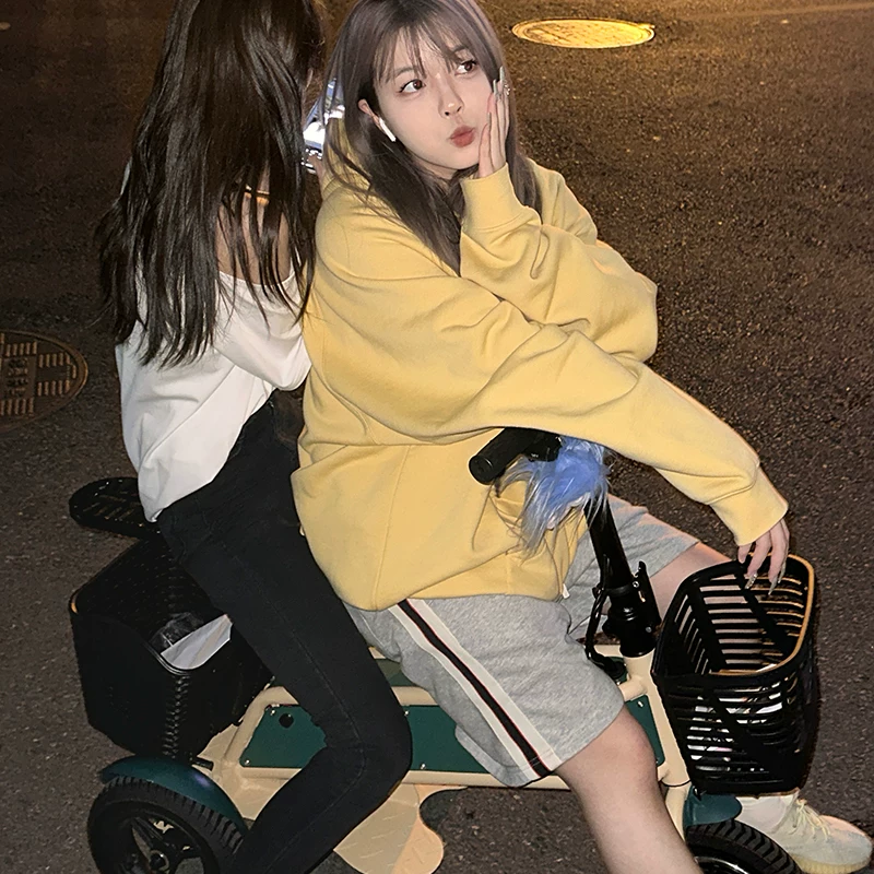 Electric three-wheeled bike, electric car, folding scooter, walker for elderly for adults