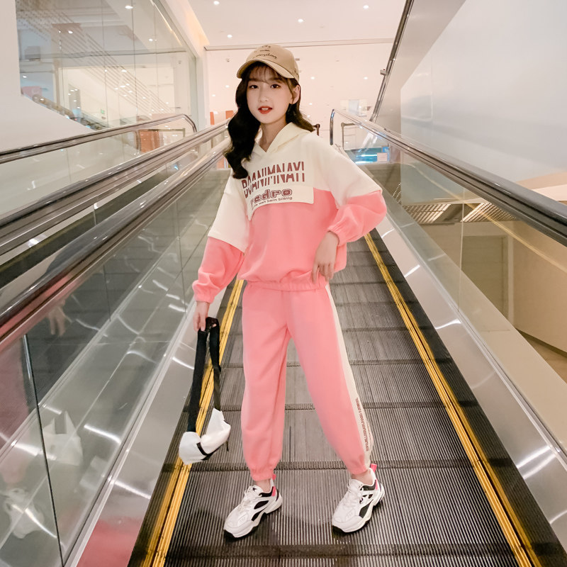 Girls spring and autumn suit 2022 new trendy big children spring style fashion splicing net red sweater children's sports two-piece set