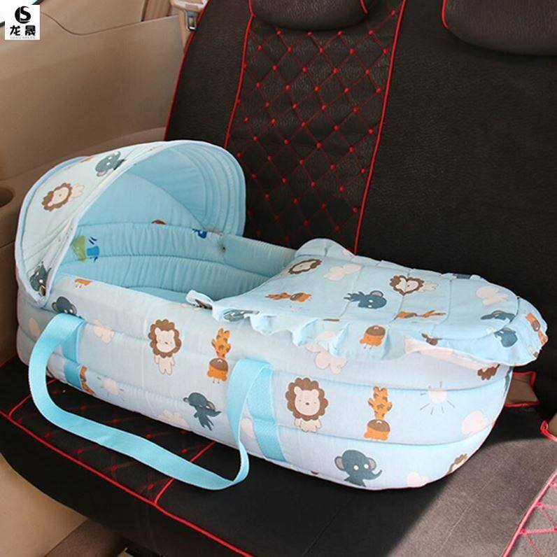 Car baby basket sleeping in a crib bed out to safe blue newborn baby convenient sleeping trip to natal nest