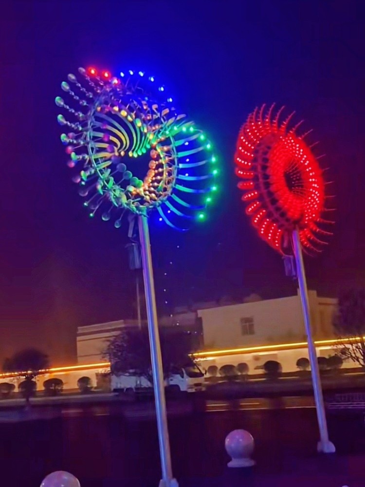 Internet Red Pneumatic Sculpture Stainless Steel Material Outdoor Road Square Park Scenic Area Interactive Pleasure Equipment Customizable-Taobao