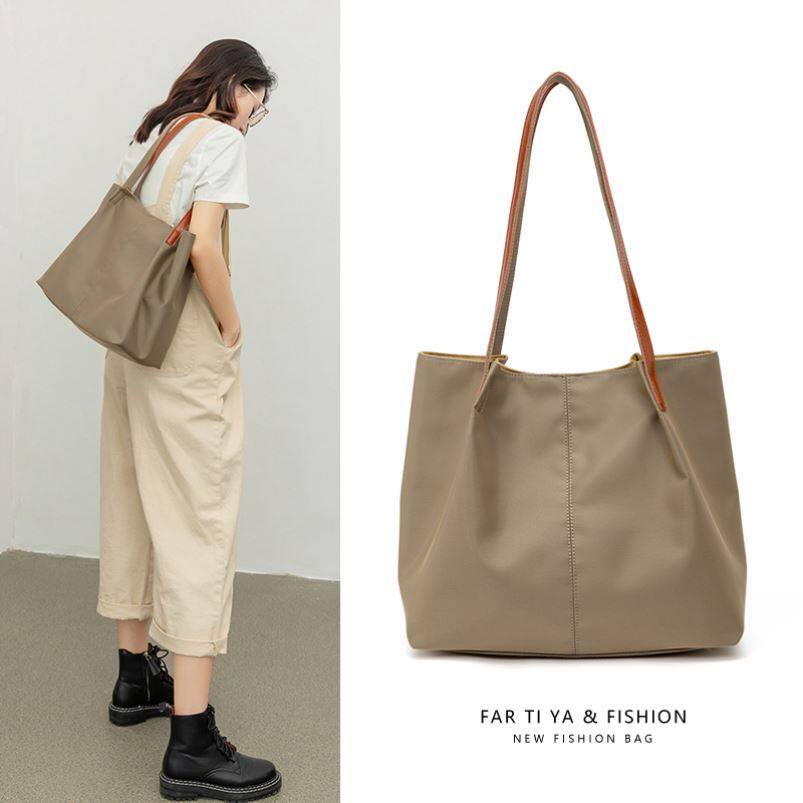 Class commuter bag cross-body canvas teacher briefcase large capacity bag bag woman can put computer cross-body mounting tablet bag