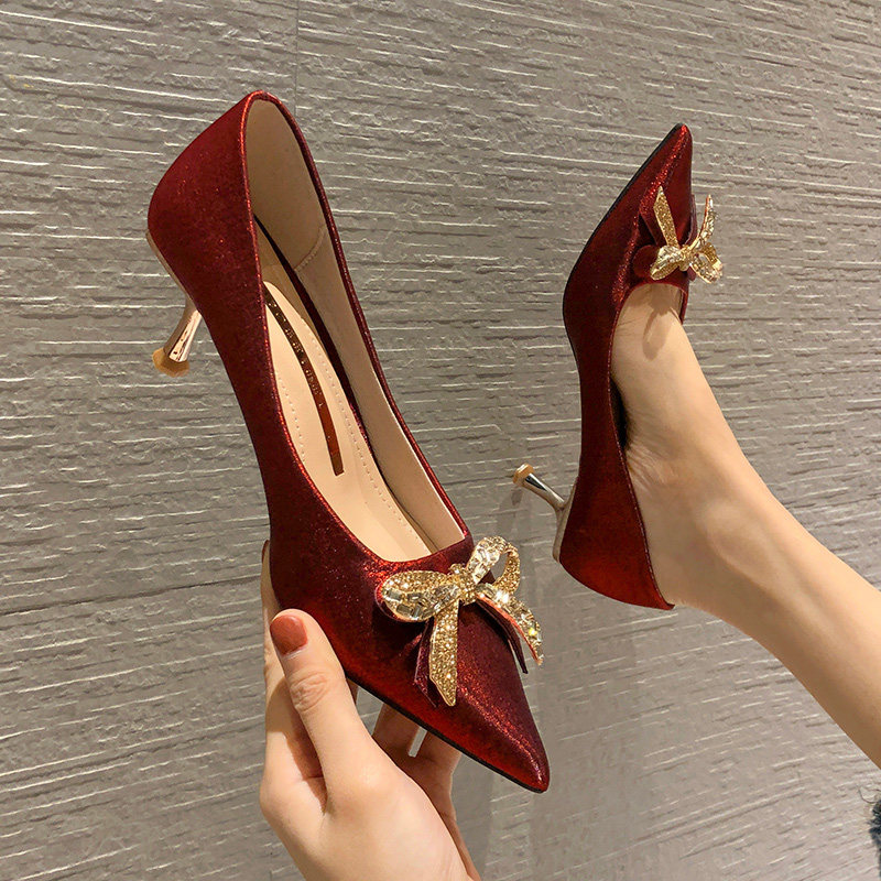 Pointed-toe temperament high-heeled shoes women's 2020 new banquet matching dress versatile bowknot single shoes women's mid-heel wedding shoes