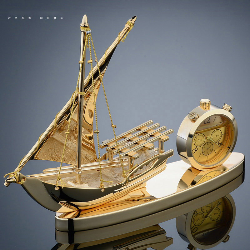 A scent-free watch car fragrance seat fittings car fragrance enduring light fragrance creative accessories removed odor