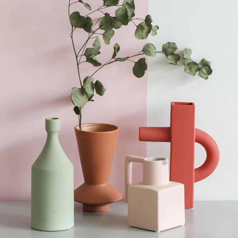 Morandi ceramic vase Nordic ins air dried flowers flower arrangement creative shooting bed and breakfast living room home decoration ornaments