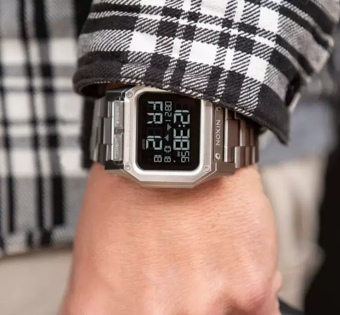 Покупка подлинных часов Nixon с цифровым дисплеем, квадратные, маленькие, кирпичевидные, кварцевые, мужские часы A1268-502