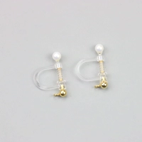 № 7 Жемчужина с висящими золотистыми спиральными зажимами