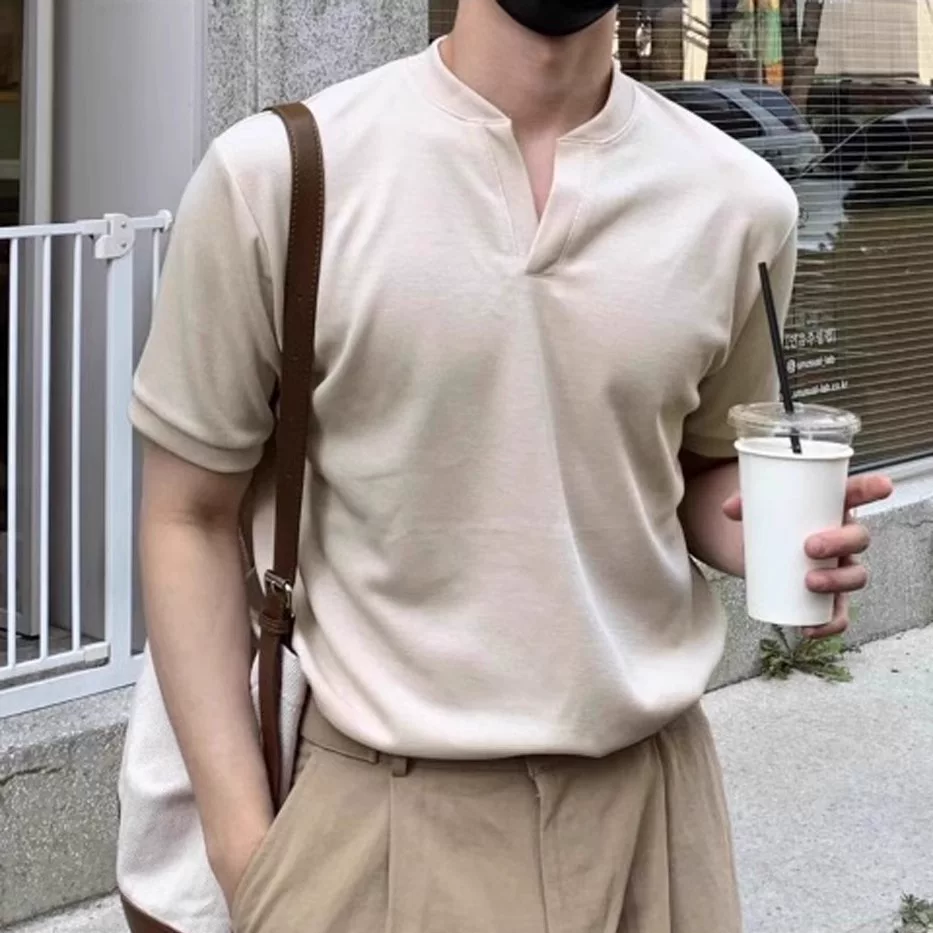 Breathable polo, T-shirt, V-neckline, with short sleeve, American style