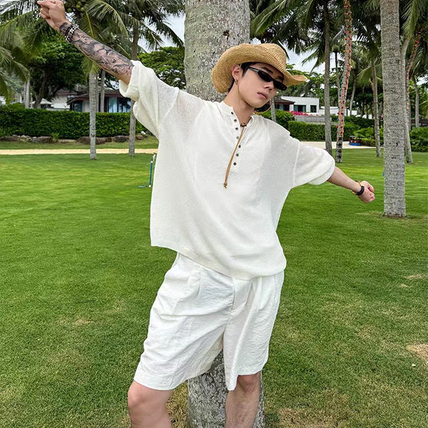 American-Style Half-Button Hollow-Out Knit Henley Shirt for Men, with a Relaxed and Loose Fit, Long Sleeves, Sun-Protective Mesh Overlay, Trendy
