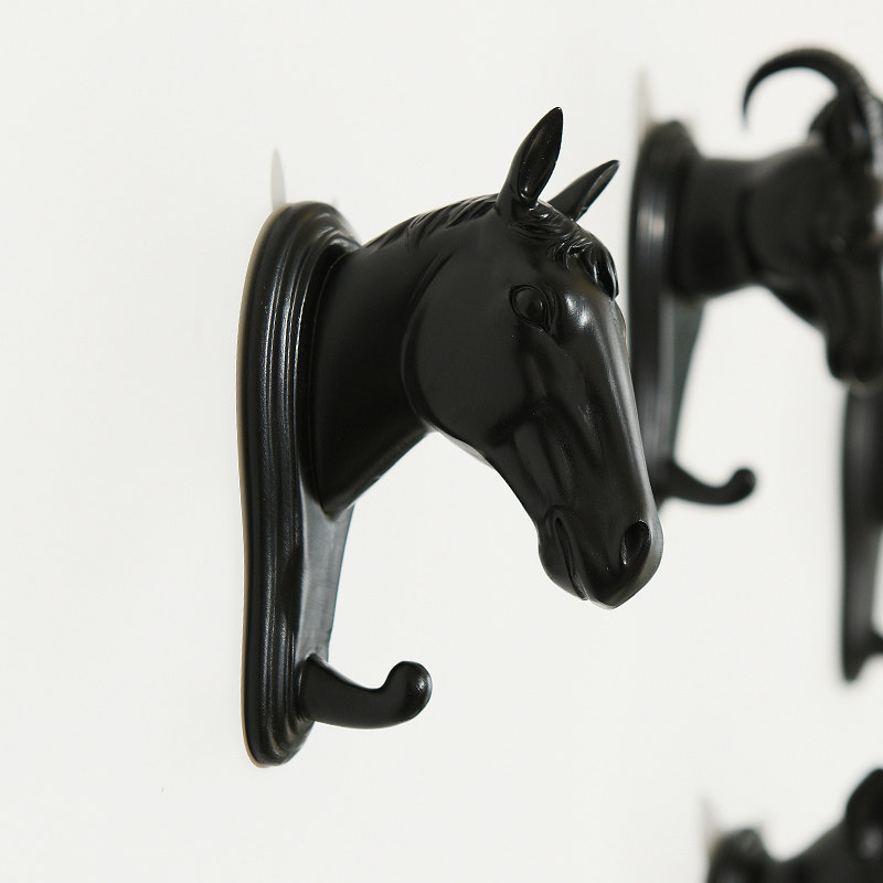 Duozodiac cute animal head Decorative Hook Free to punch Creative Home Accessories Wall Make-up Room Shelve