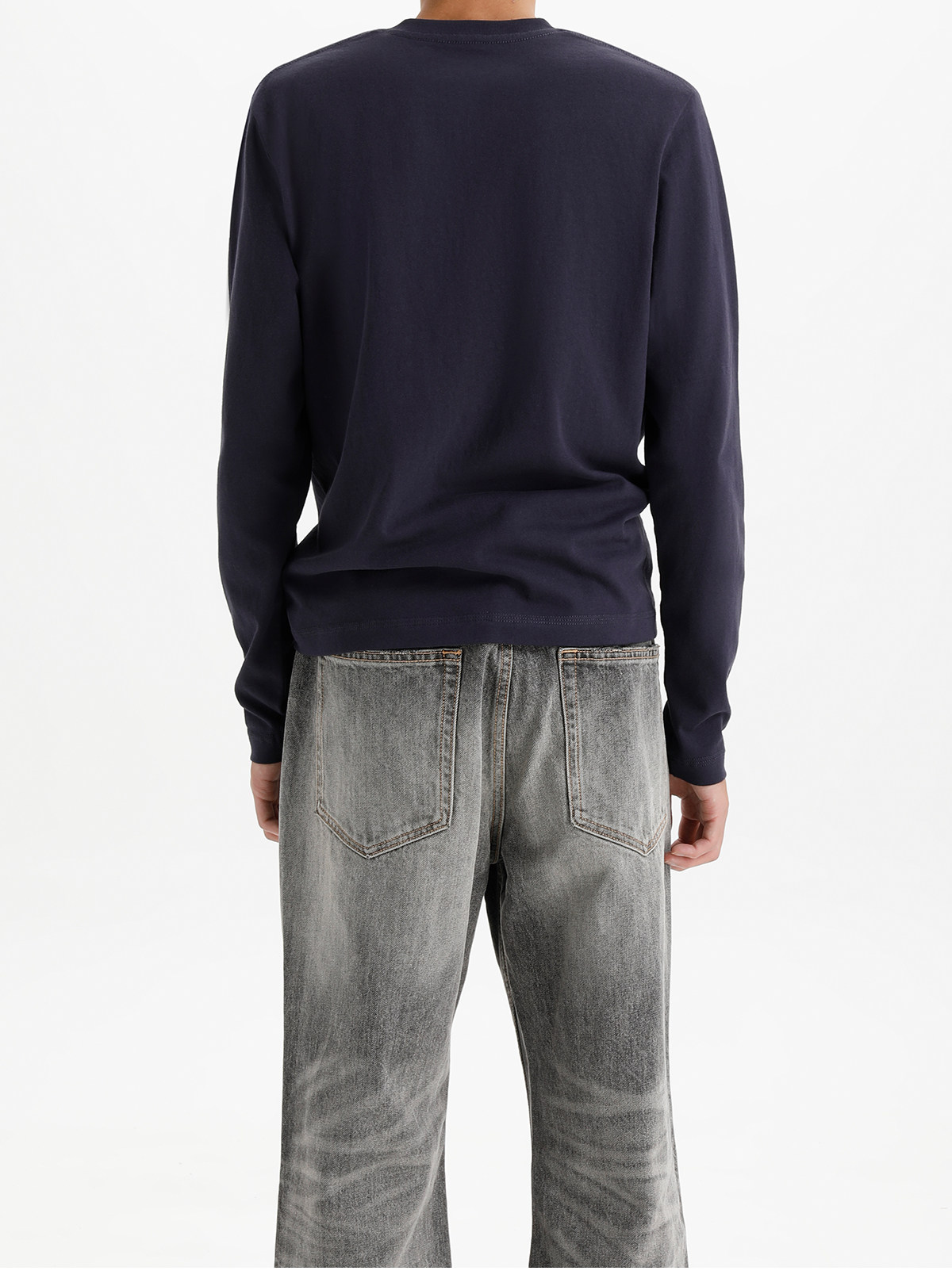 PLUS NO LOGO Linen-Feel V-Neck Slim-Fit Long Sleeve Tee