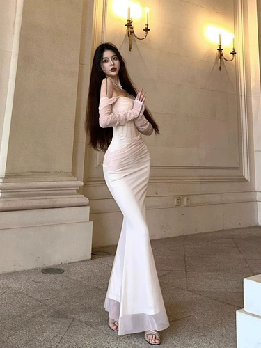 Юбка, элитное вечернее платье, топ без лямок, изысканный стиль, открытые плечи, крой «рыбий хвост»