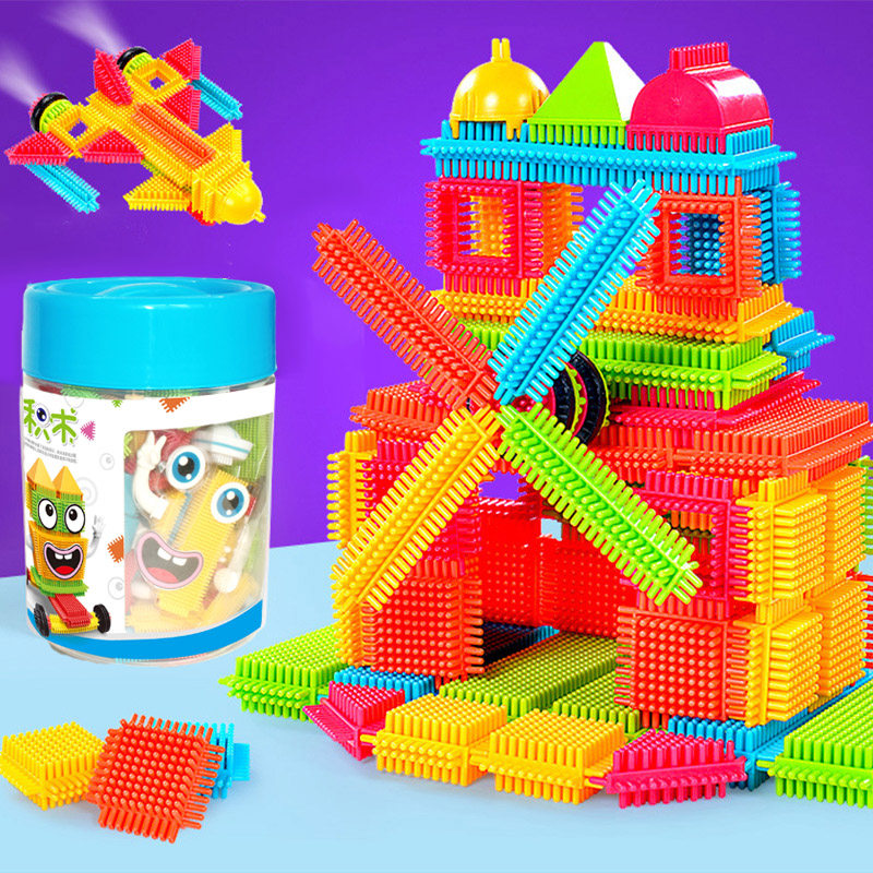 Jun Yuan young to teach 200 grain spurs mane comb building blocks 100 to puzzle and assemble and insert early to teach hedgehog toy