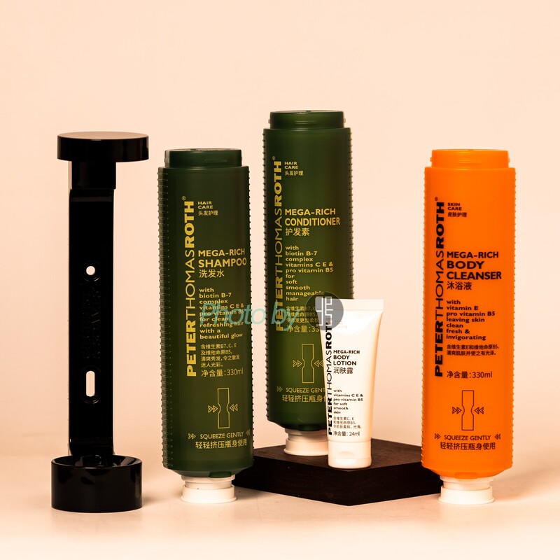 Hilton Doubletree Hotel Peter Thomas Roth 330ml Shampoo, Conditioner, and Body Wash Hilton Doubletree Hotel Peter Thomas Roth 330ml Shampoo, Conditioner, and Body Wash