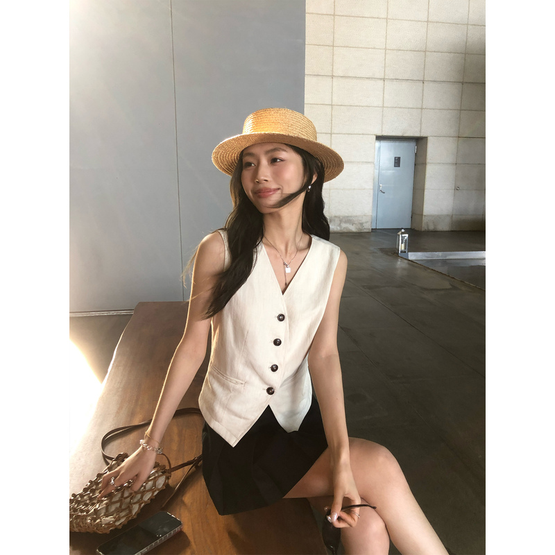 Pusumede Cotton and Linen V-Neck Vest for Women, Waist-Cinching Design, Short Style, Retro and Stylish Vest, Elegant Top