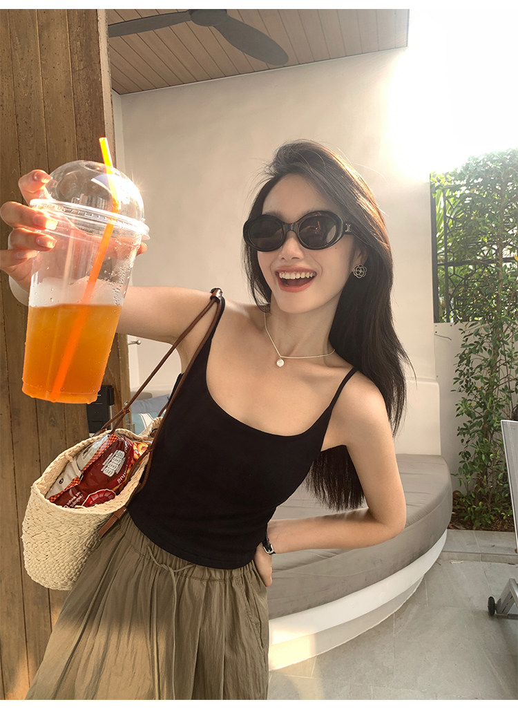 Топы/майки pusumede 白色针织吊带小背心女带胸垫外穿短款内搭美背无袖上衣