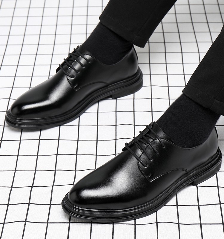 Summer Leather Shoes for Men, Business Formal Wear, Pointed Toe Genuine Leather Casual Men's Shoes, British Youth Soft-Soled Groom's Wedding Suit Shoes