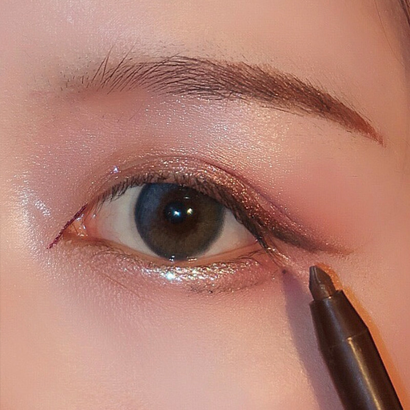 Li Jiaqi recommends eyeliner glue pen female waterproof is not easy to smudge novice beginner brown pencil type internal hard head