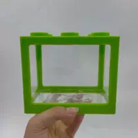 Маленький зеленый конструктор