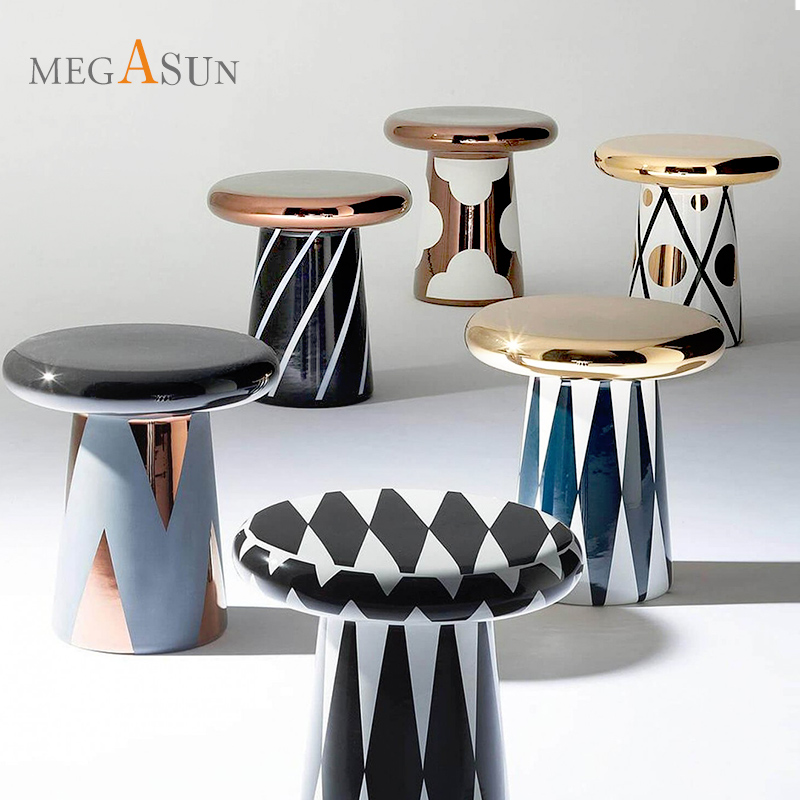 Modern minimalist sofa corner a few mushrooms corners several headboard edges Several ins and wind nets Red creative design edge Several ceramic pint