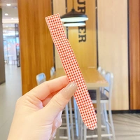 012 красный клетчатый столбик