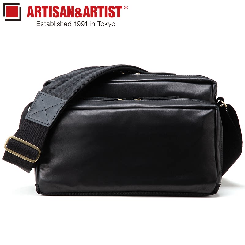 Japan AA craftsman and entertainer GCAM1100 1000 Leica micro SLR lens leather shoulder camera bag