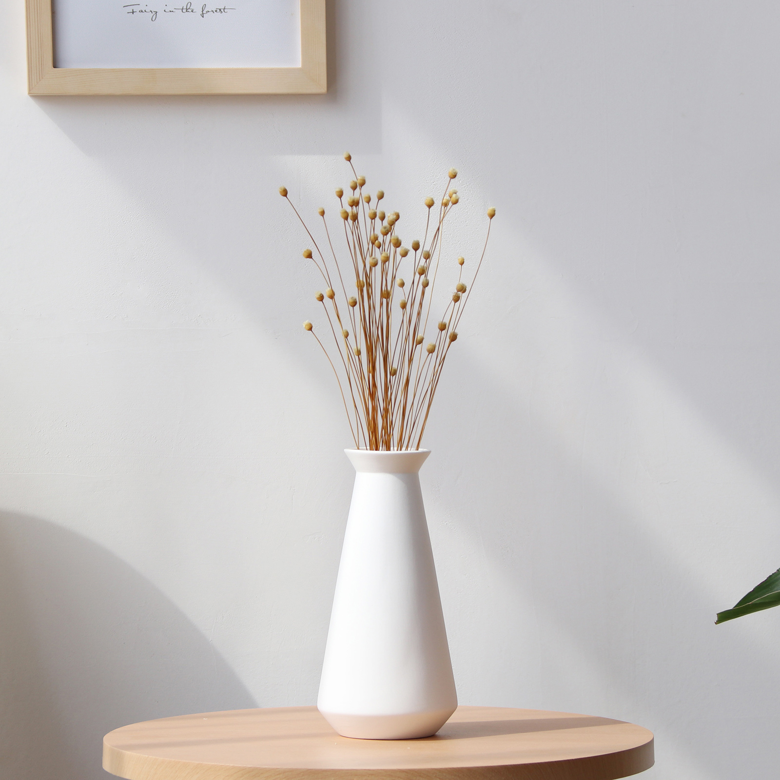 Vase Ceramic Living Room Flower Arranger Minima Nordic Creative Minimalist White Dry Flower Decoration Pendulum and Feng Shui