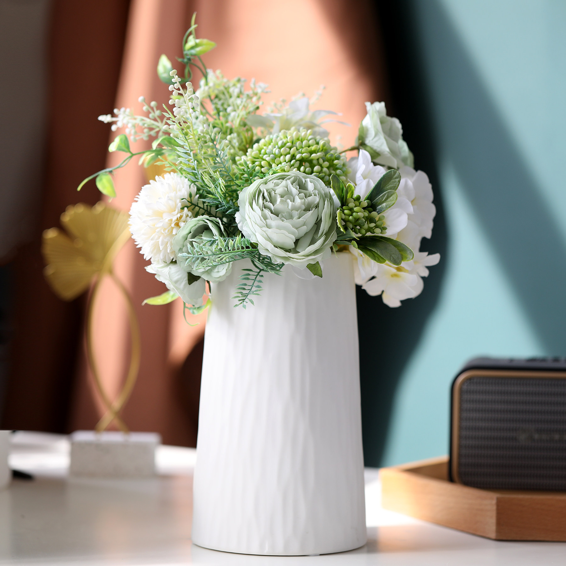 Vase decoration Living room flower arrangement Dried flower decoration Nordic creative simple dining table ins Hydroponic white ceramic