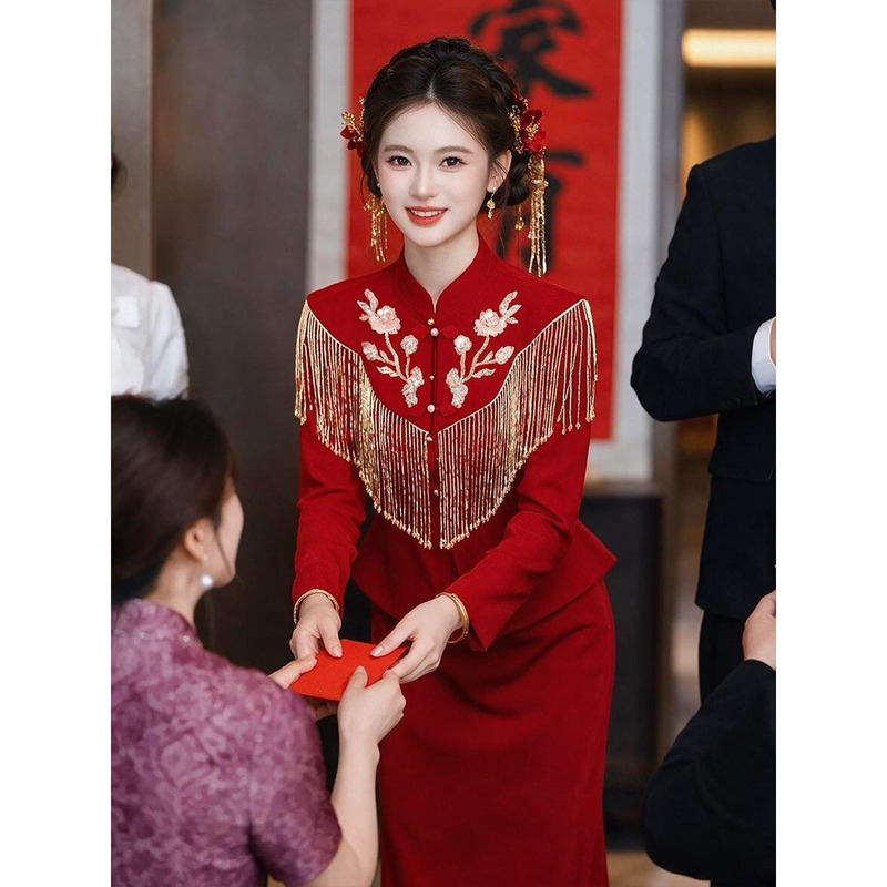 Red Wedding Dress, Bride's Cheongsam, New Chinese-Style Engagement Dress, Women's Wedding Homecoming Suit, Long-Sleeved, High-End and Elegant