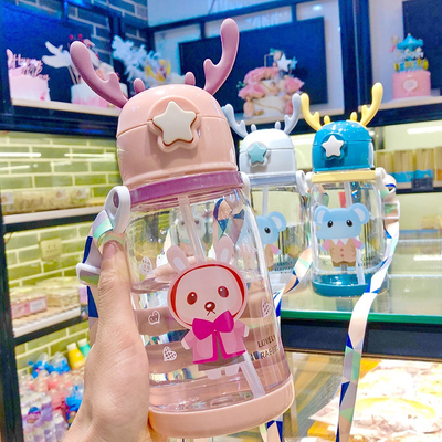 儿童吸管杯学饮杯男女宝宝防漏可爱鹿角水壶小学生防摔便携水杯