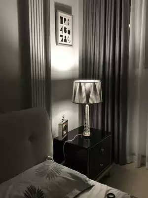 Design sense niche simple modern luxury model room decoration table lamp gray lamp creative bedroom bedside lamp