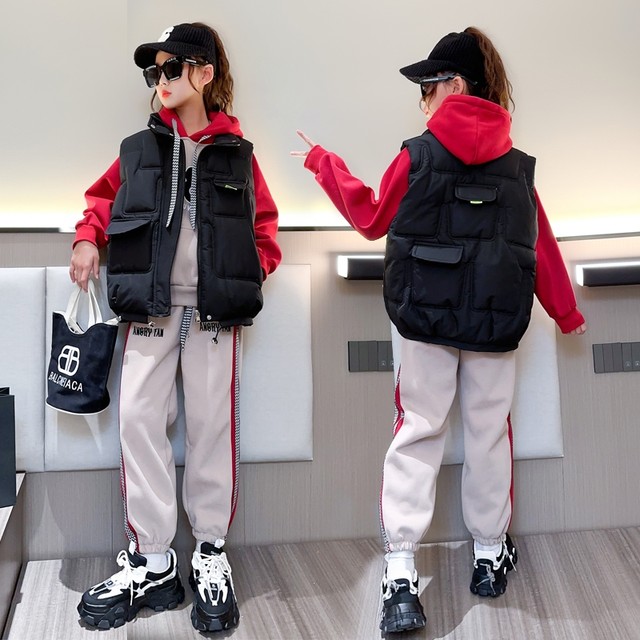 Girls fleece suit autumn and winter style 2022 new net red fried street middle and big children's winter clothes fashionable western style sports sweater