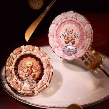 Flower Knows Sweetheart Bear Four-Color Concealer Palette Brightening Concealer for Dark Circles, Acne, and Spots Foundation Liquid