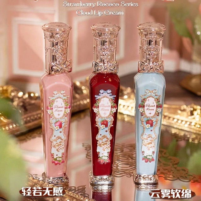 Floral Whisper Strawberry Rococo Cloud Lip Cream Lightweight Daily Lip Glaze Matte Milk Tea Color
