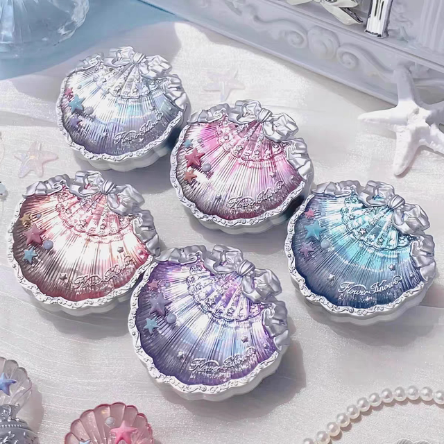 Flower Knows Shell Pearl Silk Satin Blush Low Temperature Dehydration Clear and Natural with a Powder-Free Glow