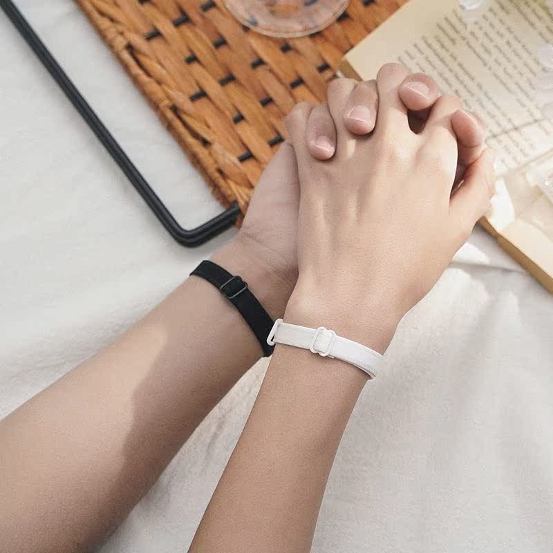 Net red Tongan underwear Shoulder Strap Hand Rope Long-distance underwear Shoulder Strap Small Bracelet Lovers handout shoulder strap Hand Ring to send boyfriend