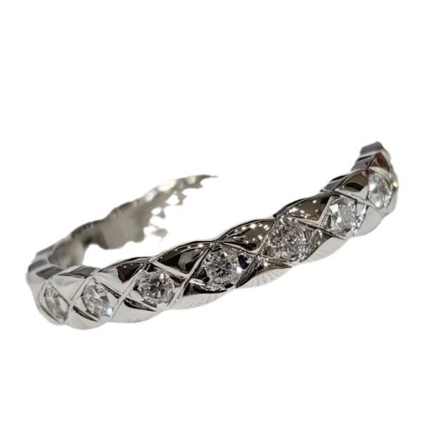 Small Chanel-Style Diamond-Patterned Stacking Rings, Light Luxury ...