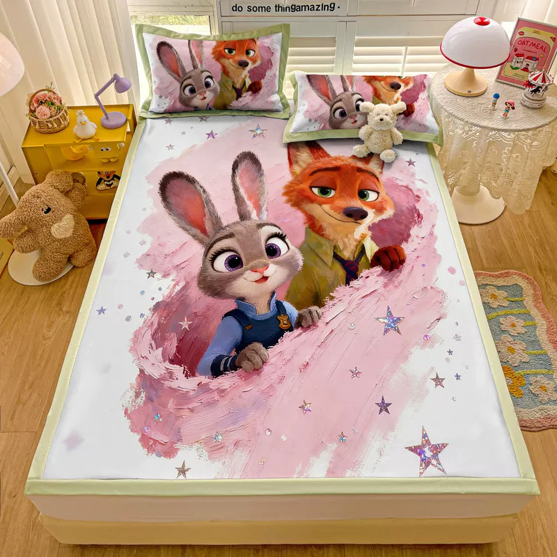 Summer silk mat with animals for students