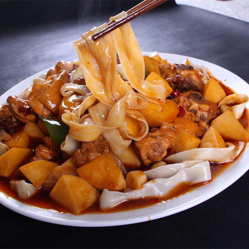 Xinjiang large plate chicken noodles with noodles Su Beier handmade noodles Tianshan flour pants with sliced noodles lasagna three pounds
