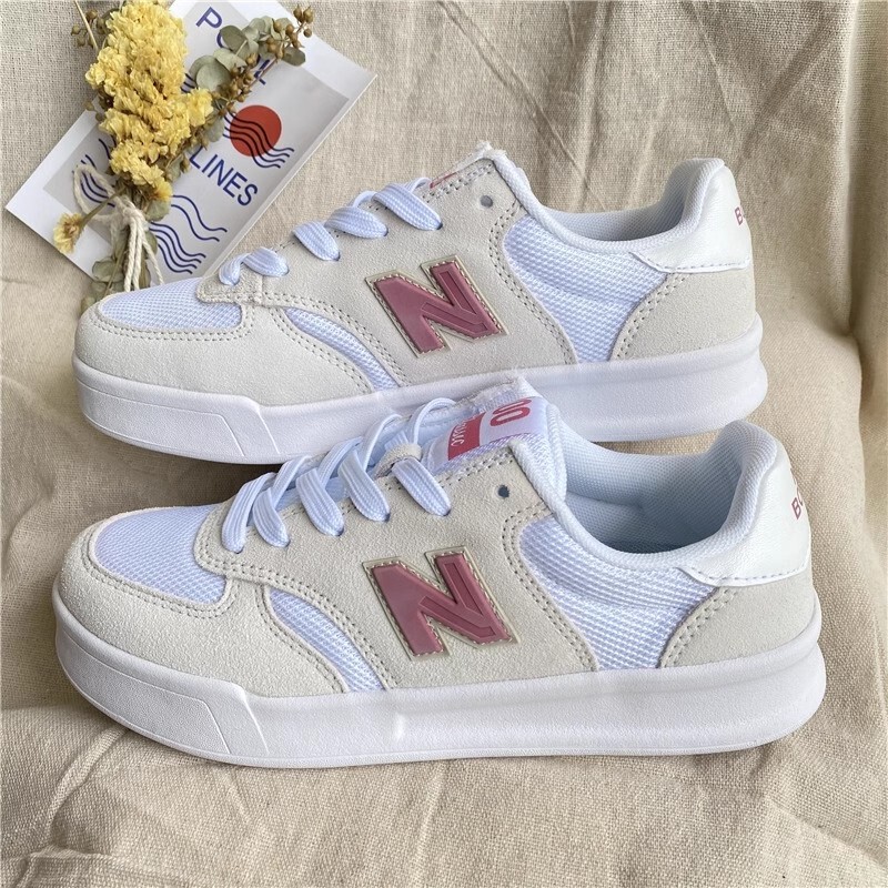 2026 Breathable Mesh Student Couple Non-Slip New Men's and Women's Sneakers Official Authentic Casual Versatile White Shoes 2026 Breathable Mesh Student Couple Non-Slip New Men's and Women's Sneakers Official Authentic Casual Versatile White Shoes