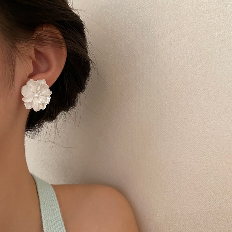 925 Silver Needle Acrylic Flowers Ear Nail South Korea East Gate Fresh Temperament Brief Earrings Fashion Trend Earrings