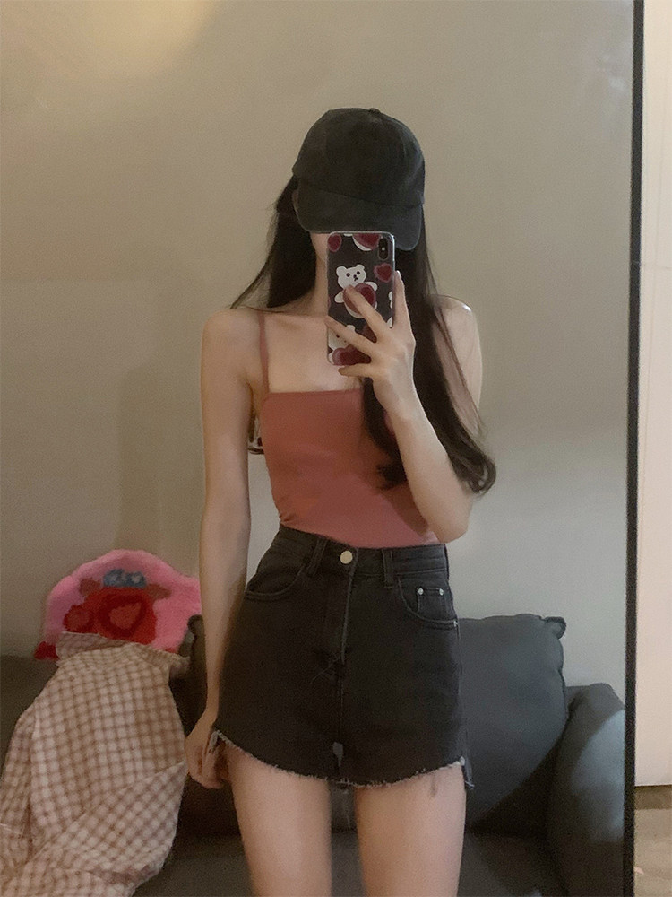 A sweet peach yikett camisole women's inner layer bottoming top outer wear slim denim women's summer shorts