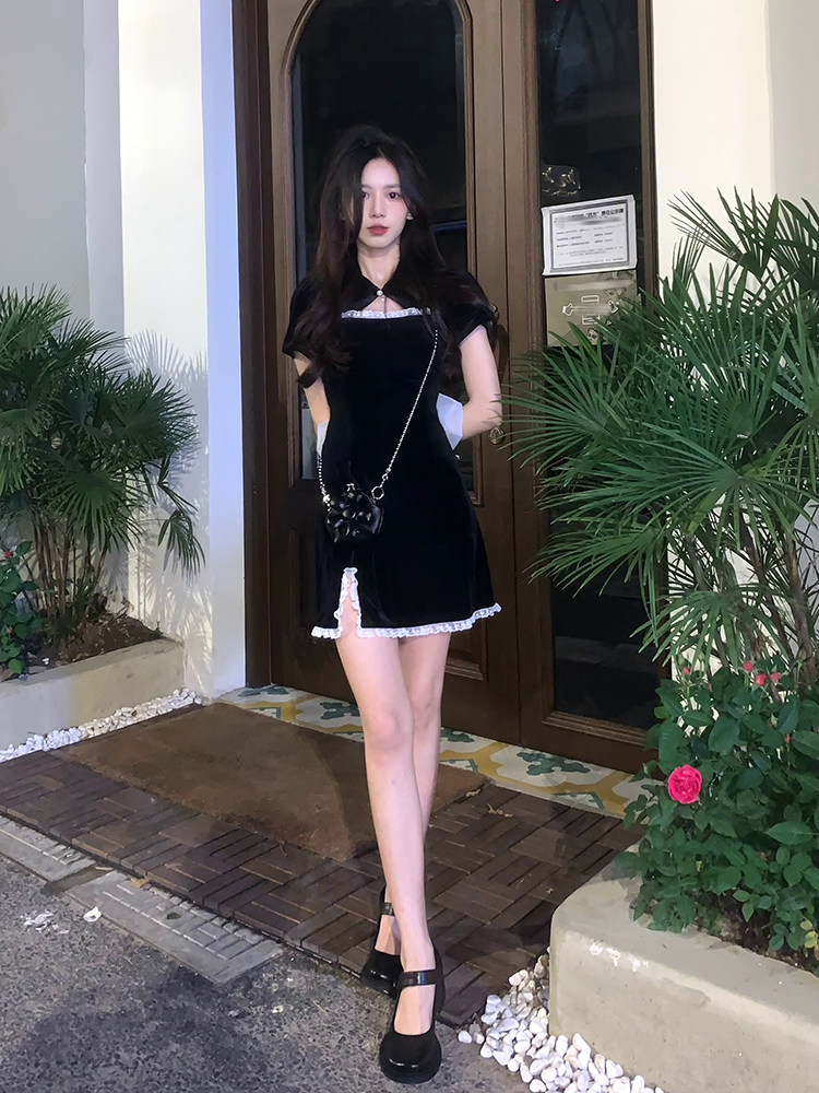 A sweet peach yikett 