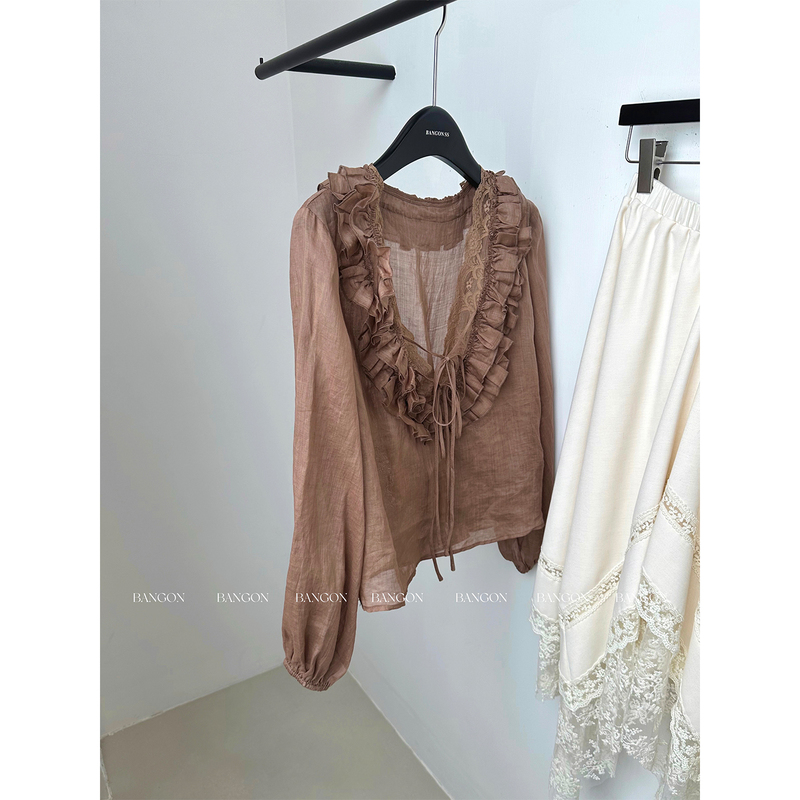 Bangon Isn French Vintage High-End Shirt with Retro Lace Splicing, Autumn High-End Old Money Top